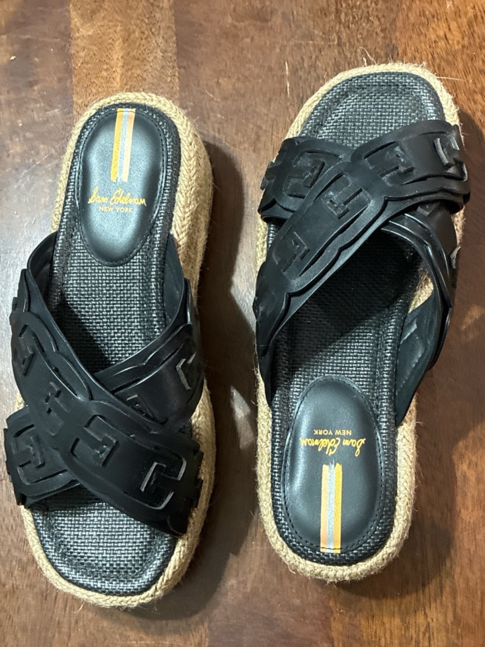 Sam Edelman Black Leather Crisscross Pria Slides